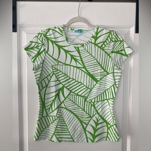 J. McLaughlin Green and White Leaf Print Short Sleeve Tee